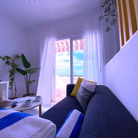 Tropicalidays Sunshine Escape Apartmán *